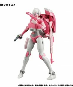 Transformers Takara Tomy Masterpiece MP-51 Arcee
