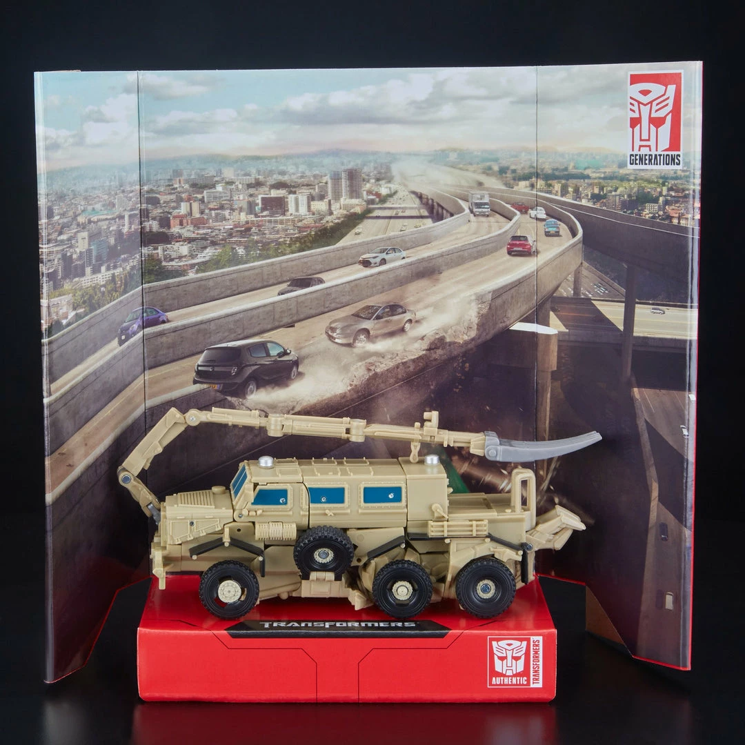 Transformers Studio Series 33 Voyager Class Movie 1 Bonecrusher Action Figure