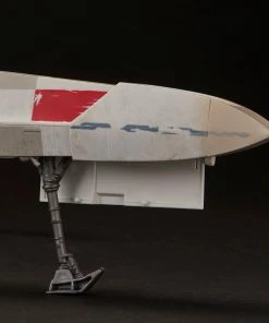 Star Wars The Vintage Collection Luke Skywalker’s X-Wing Fighter Vehicle