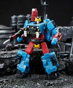 Transformers Generations Selects Deluxe WFC-GS09 Hot Shot Figure