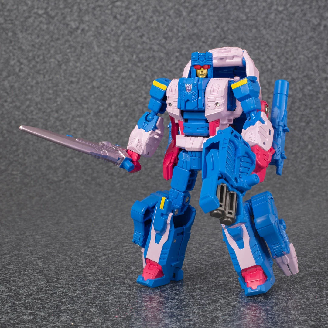 Transformers Takara Tomy Generations Selects TT-GS04 Gulf (Skalor) Action Figure Back In Stock