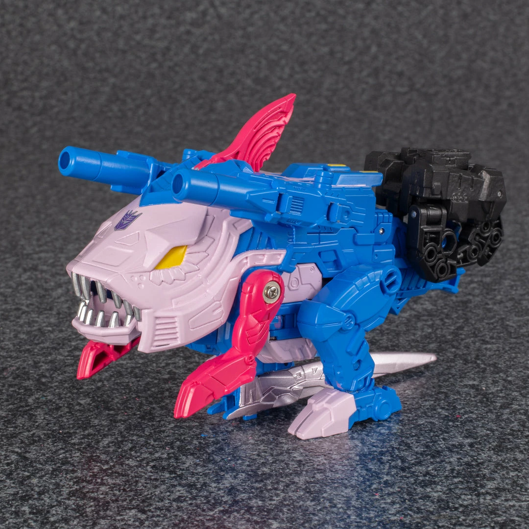 Transformers Takara Tomy Generations Selects TT-GS04 Gulf (Skalor) Action Figure Back In Stock