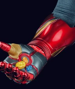 Marvel Legends Series Iron Man Nano Gauntlet