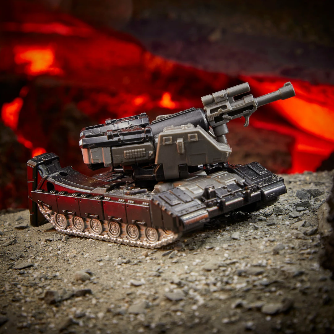 Transformers Generations War For Cybertron: Kingdom Core Class WFC-K13 Megatron