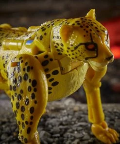 Transformers Generations War For Cybertron: Kingdom Deluxe WFC-K4 Cheetor