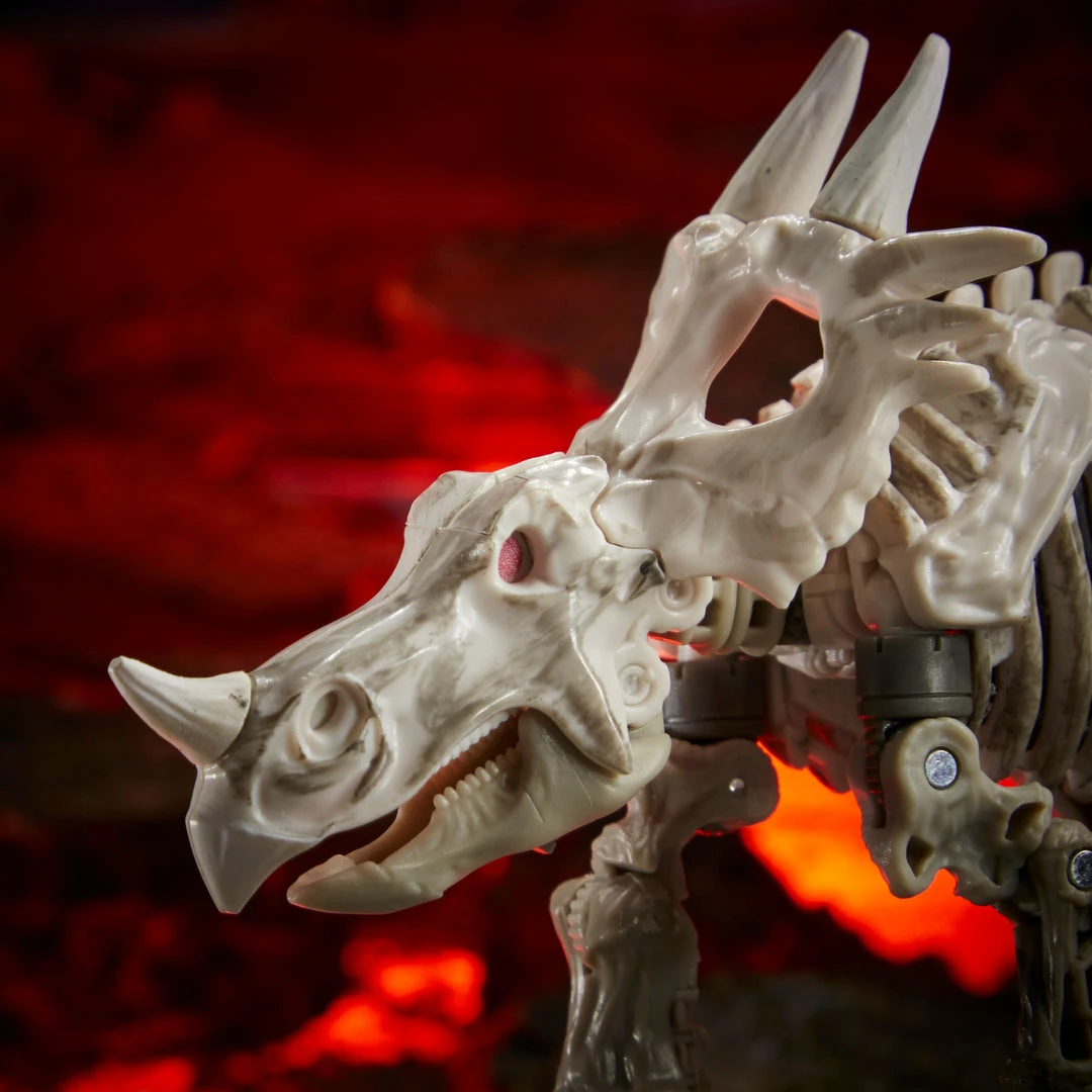 Transformers Generations War For Cybertron: Kingdom Deluxe WFC-K15 Ractonite