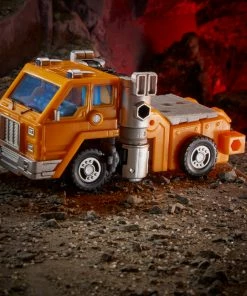 Transformers Generations War For Cybertron: Kingdom Deluxe WFC-K16 Huffer