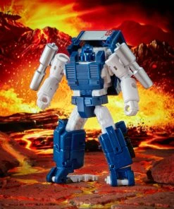 Transformers Generations War For Cybertron: Kingdom Deluxe WFC-K32 Autobot Pipes