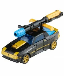 Transformers Generations Shattered Glass Collection Autobot Goldbug & IDW’s Shattered Glass— Goldbug (Exclusive Hasbro Pulse Variant Cover) Hasbro Pulse Exclusives