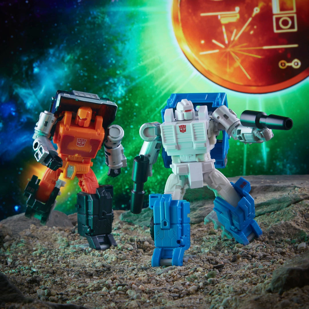 Transformers Generations War For Cybertron Golden Disk Collection Chapter 1, Autobot Road Ranger And Autobot Puffer Back In Stock