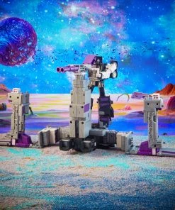 Transformers Generations Legacy Series Commander Decepticon Motormaster