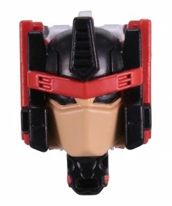 Transformers Collaborative: Street Fighter II Mash-Up, Optimus Prime [Ryu] Vs. Megatron [M. Bison] New