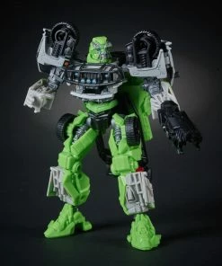 Transformers Studio Series 16 Deluxe Class Transformers: Dark Of The Moon Autobot Ratchet Figure